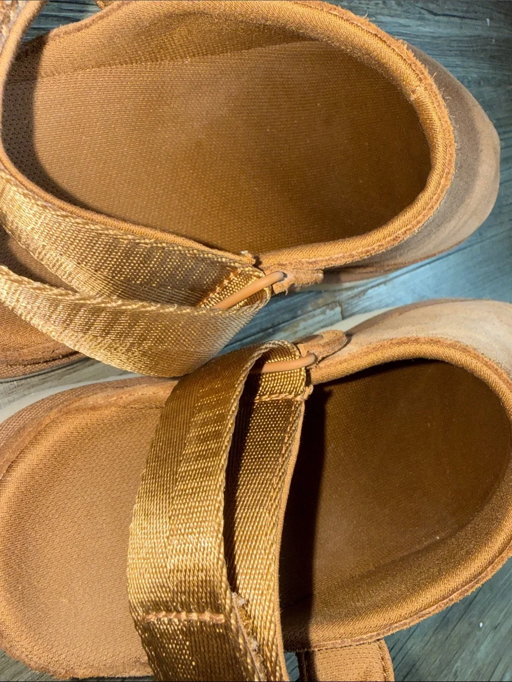 UGG Suede Slip-On clogs in Tan